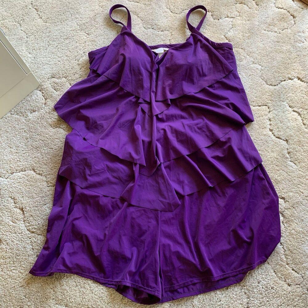 NEW Roaman’s Women’s Plus Size Two Piece Shorts/Tankini Purple Swimsuit 32W